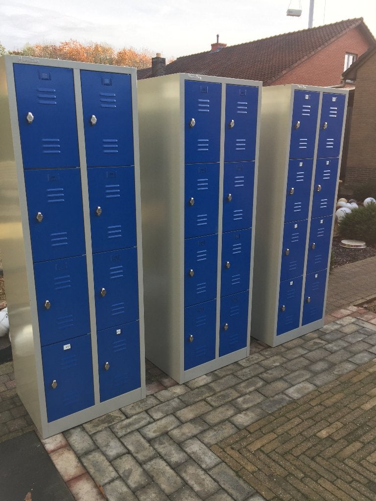8 - deurs lockers / vakkenkasten - Manutan . Als nieuw !, Huis en Inrichting, Kasten | Overige, Ophalen, Zo goed als nieuw