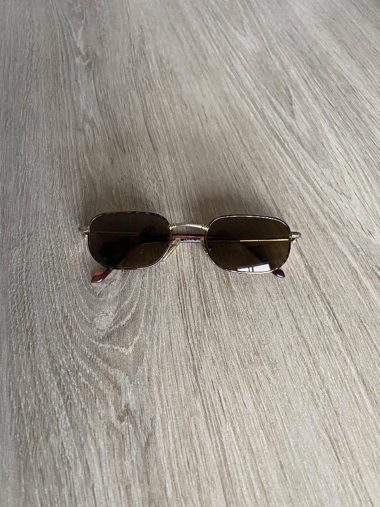 3 ZONNEBRILLEN LACOSTE, Handtassen en Accessoires, Zonnebrillen en Brillen | Dames, Zo goed als nieuw, Zonnebril, Overige merken
