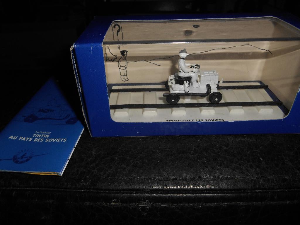 Voiture Tintin 64 avec certificat, Enlèvement ou Envoi, Tintin