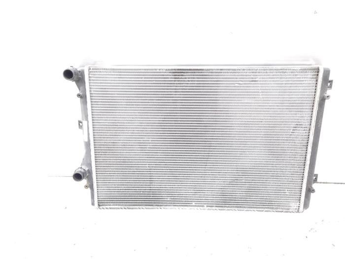 Radiateur van een Volkswagen Passat, Gebruikt, -, Volkswagen, -
