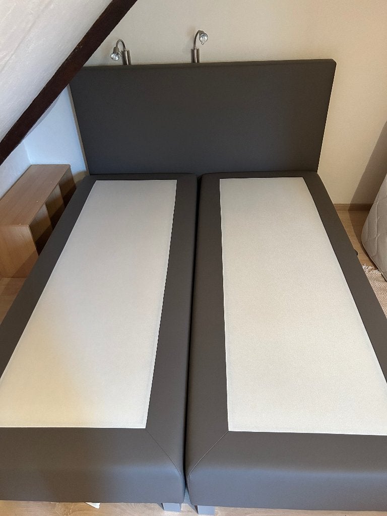 Boxspring 160x200, Ophalen, Bruin, Zo goed als nieuw, 200 cm