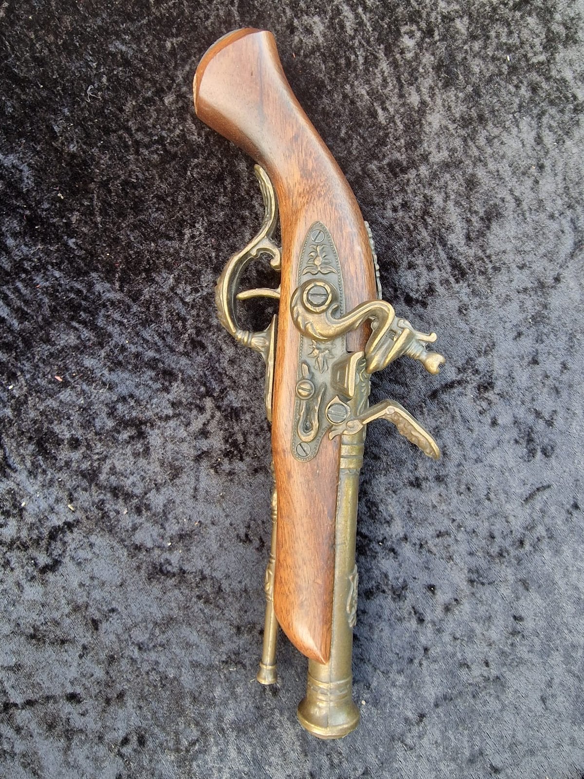 Revolver, Ophalen of Verzenden