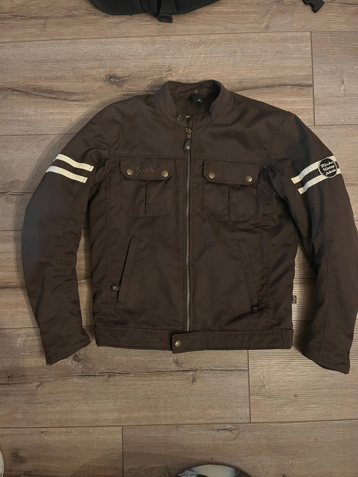 Richa Fullmer Motorjas Bruin (Maat S), Motoren, Kleding | Motorkleding, Ophalen, Nieuw zonder kaartje, Heren, Jas | textiel