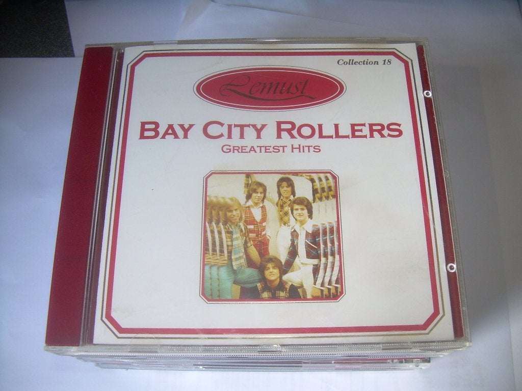 CD - BAY CITY ROLLERS  - GREATEST HITS, Pop, Ophalen of Verzenden, Zo goed als nieuw, Eerste persing