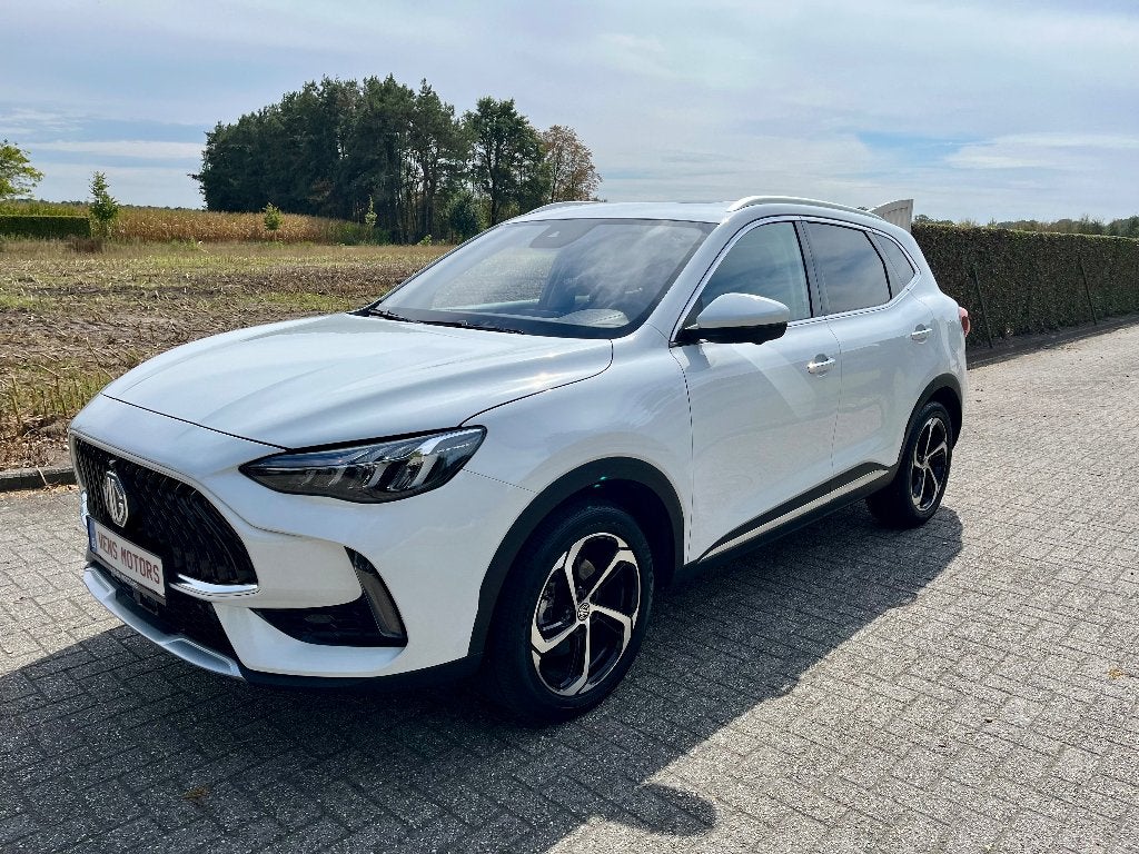 MG HS Luxury Automaat 2024 Pano/Carplay/360/ACC Garantie!!, Autos, MG, Cuir, Achat, Euro 6, Entreprise