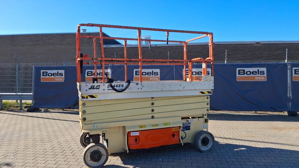 JLG 2646ES