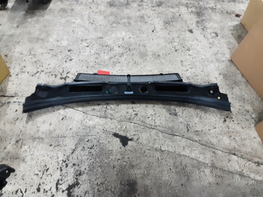 SIERLIJSTEN VOORRUIT BMW X1 (E84) (2990023LL00), Auto-onderdelen, Gebruikt, Voor, Mevr. I. Hauben, BMW