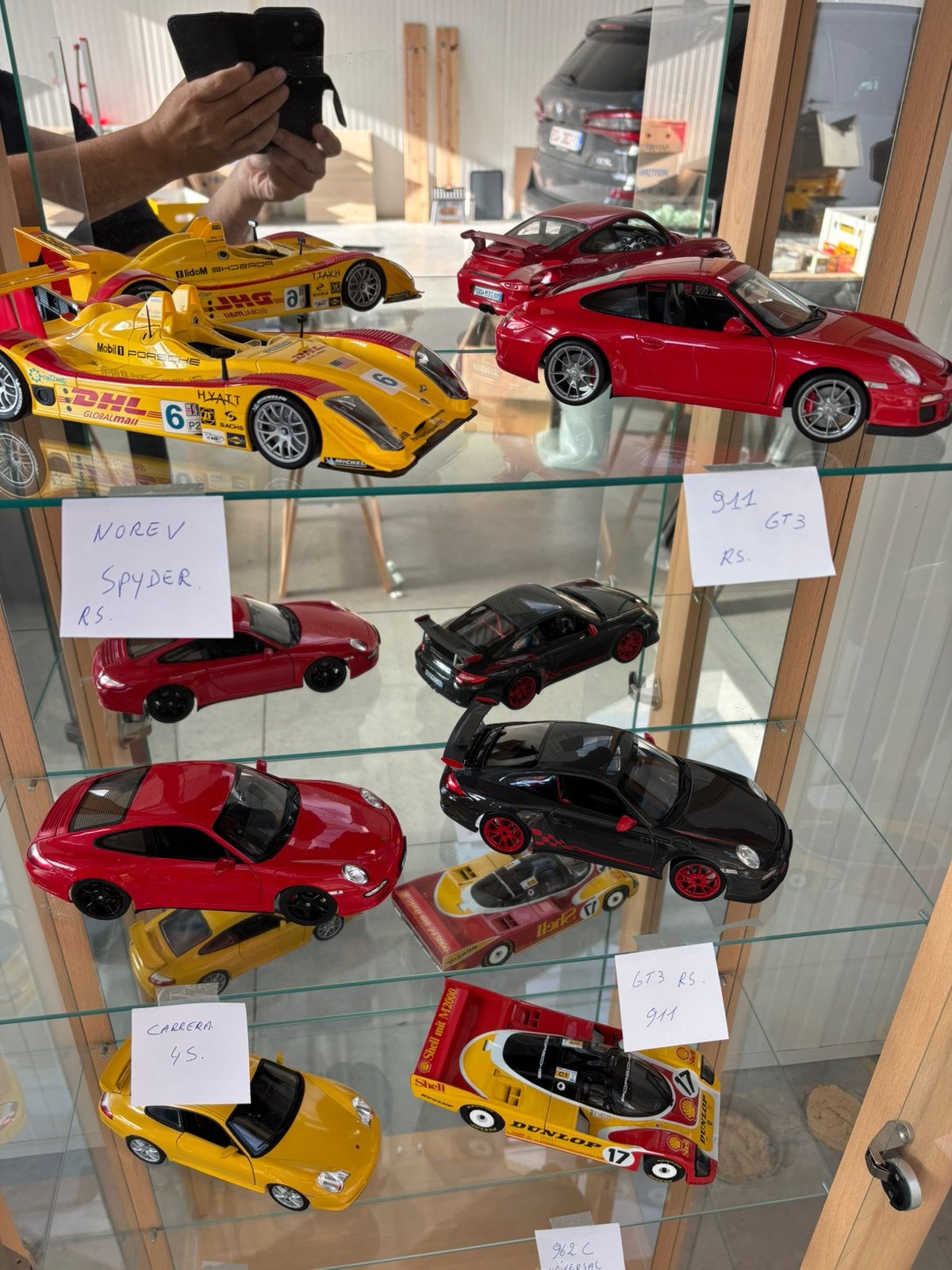 Porsche 1:18 modellen Norev, Hotwheels, universal, Hobby & Loisirs créatifs, Voitures miniatures | 1:18, Enlèvement ou Envoi, Comme neuf