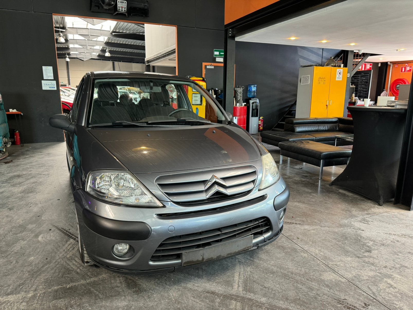 CITROEN C3, 1124 cm³, Argent ou Gris, Achat, Vitres électriques