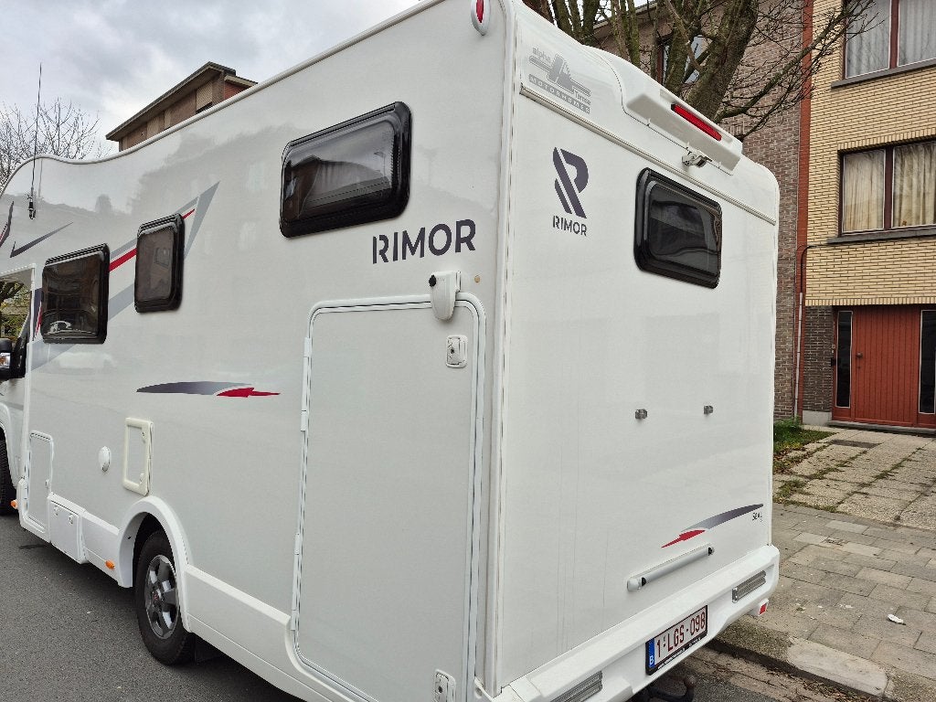 mobilhome, Chemisch toilet, Standaard zit, Alkoof, Ringverwarming