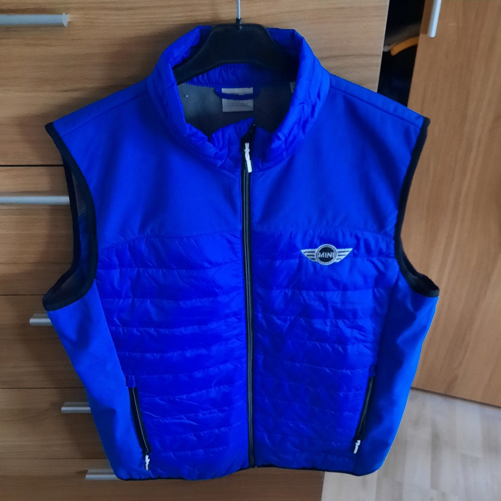 Mini ( Cooper ) bodywarmer . gewatteerd . Maat Large ., Enlèvement ou Envoi, Mini, Bleu, Taille 52/54 (L)
