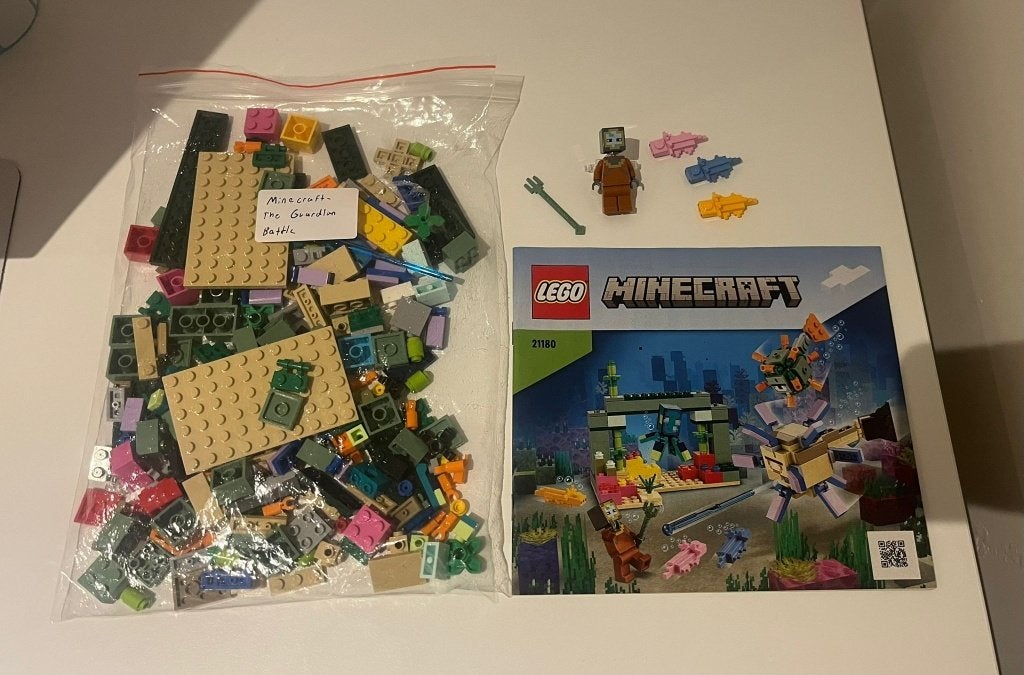 Lego Minecraft The Guardian Battle - Set 21180, Lego, Ensemble complet, Comme neuf, Enlèvement