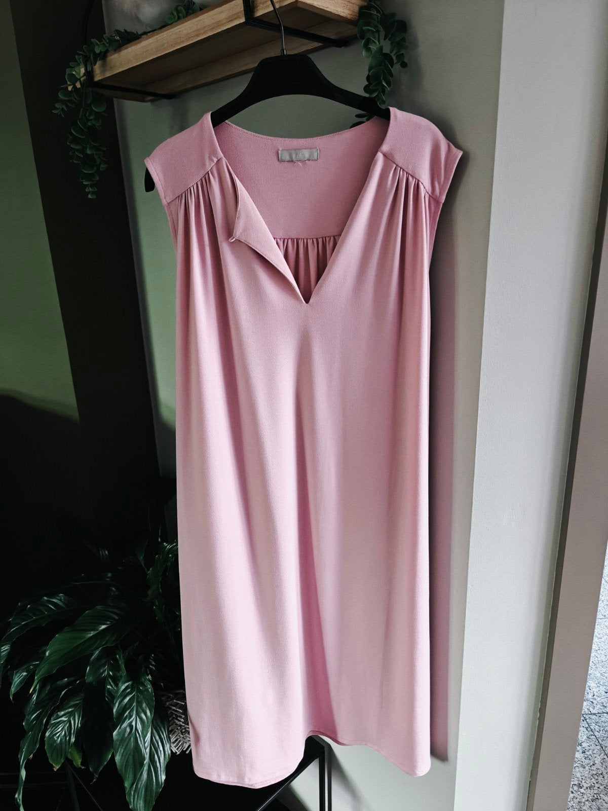 jurk maat 42 , zie afmetingen foto's, 1 keer gedragen, Vêtements | Femmes, Robes, Taille 42/44 (L), Enlèvement ou Envoi, Rose