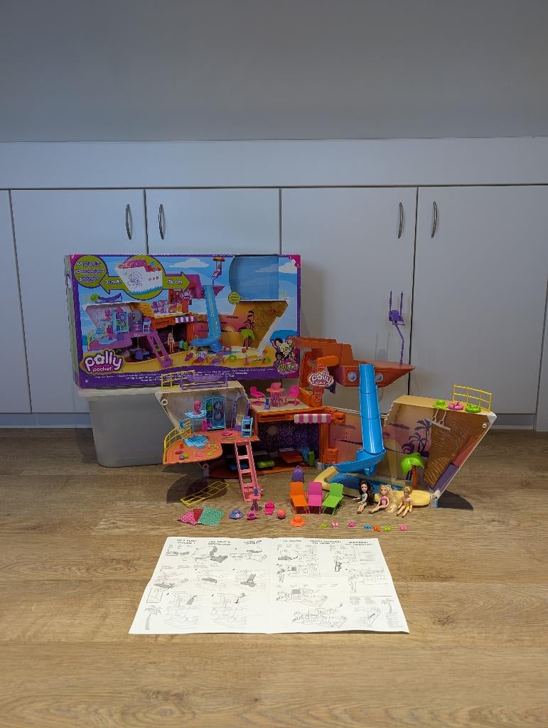 Polly Pocket boot, Enlèvement