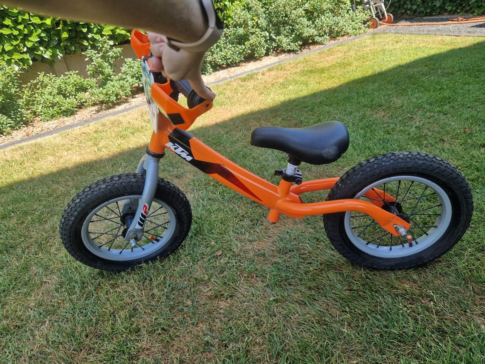 loopfiets KTM oranje, Kinderen en Baby's, Speelgoed | Buiten | Voertuigen en Loopfietsen, Ophalen, Loopfiets