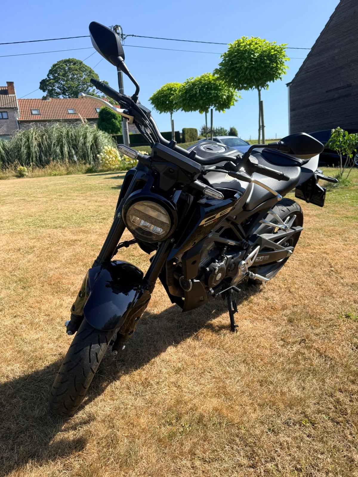 Honda CB125R, 2610 km, Occasion, 125 cc, 11 kW of minder, ABS