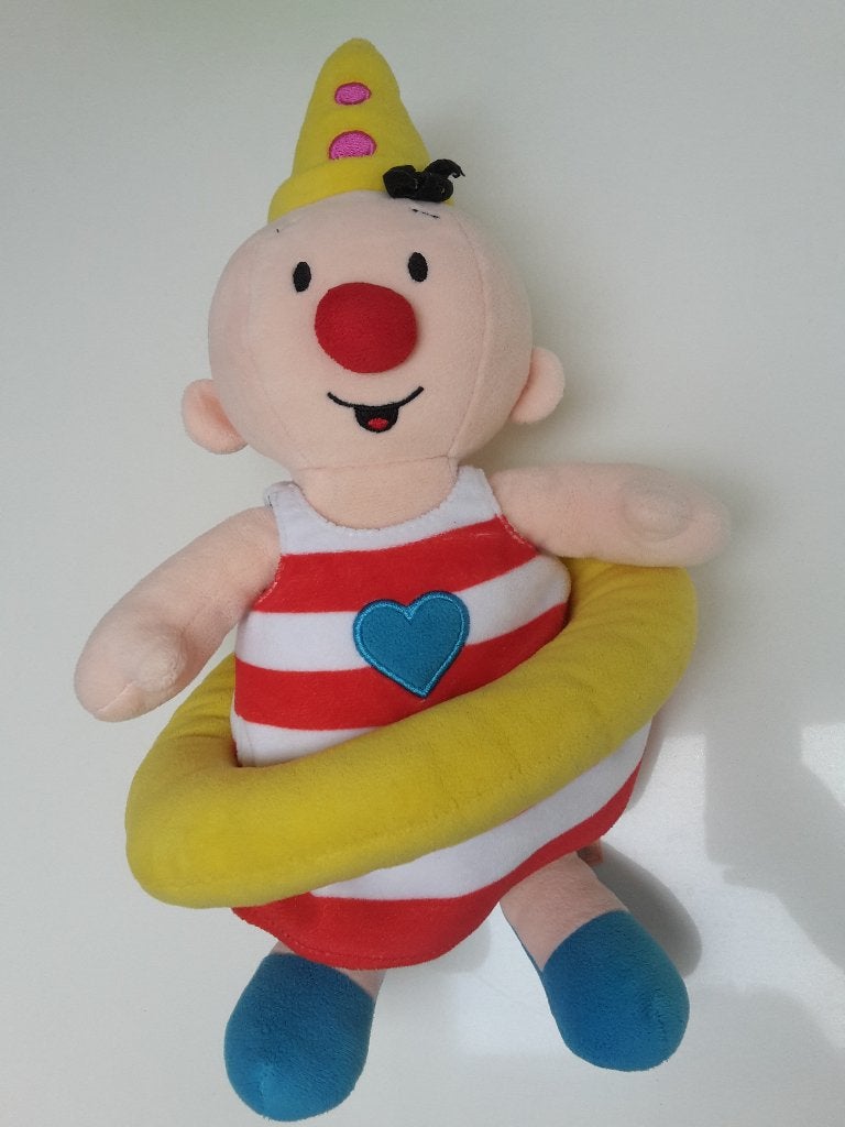 Bumba knuffel in zwemkledij, 30 cm, Studio 100, als nieuw, Kinderen en Baby's, Speelgoed | Knuffels en Pluche, Overige karakters