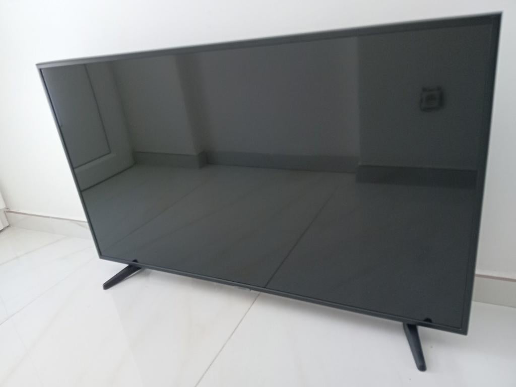 Smart tv Samsung UHD 4K 110cm, LCD, 120 Hz, Comme neuf, Enlèvement