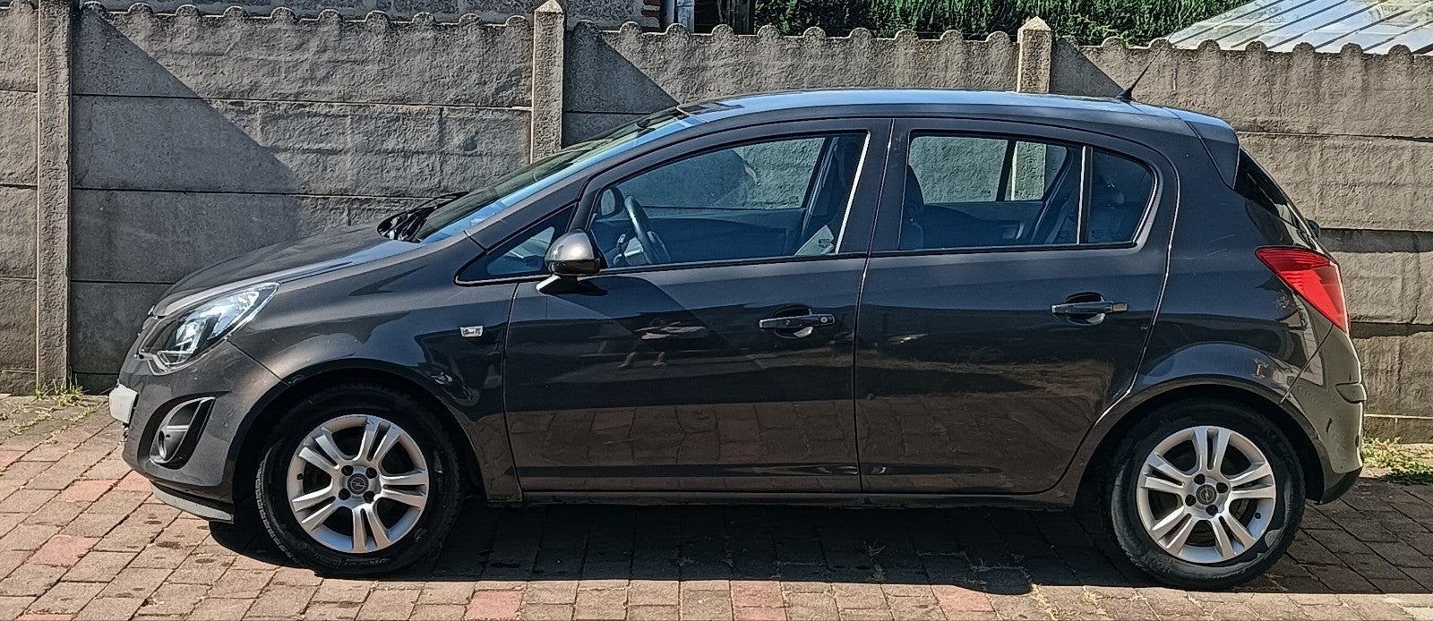 Opel Corsa 1.3 diesel Euro5b homologuée pour la vente, Autos, Opel, Achat, Boîte manuelle, Noir, 5 portes
