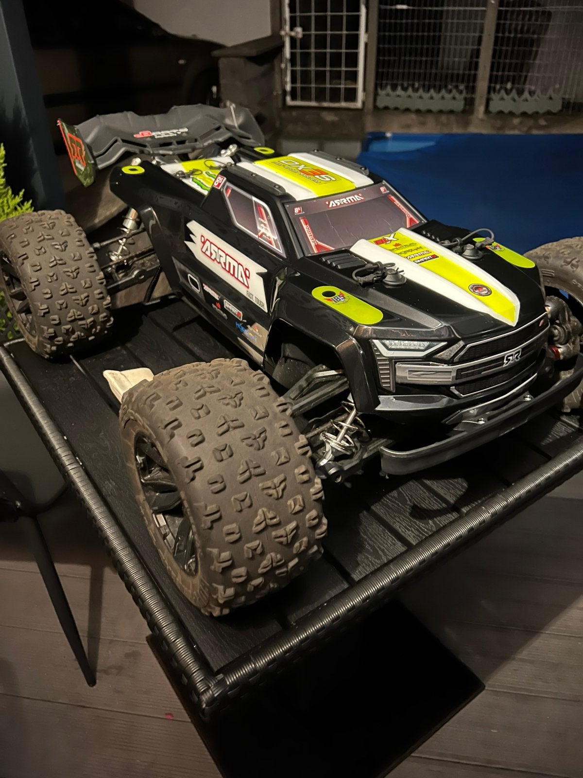 RC 1/5 Arrma kraton 8s xbl, Hobby & Loisirs créatifs, Enlèvement, Comme neuf