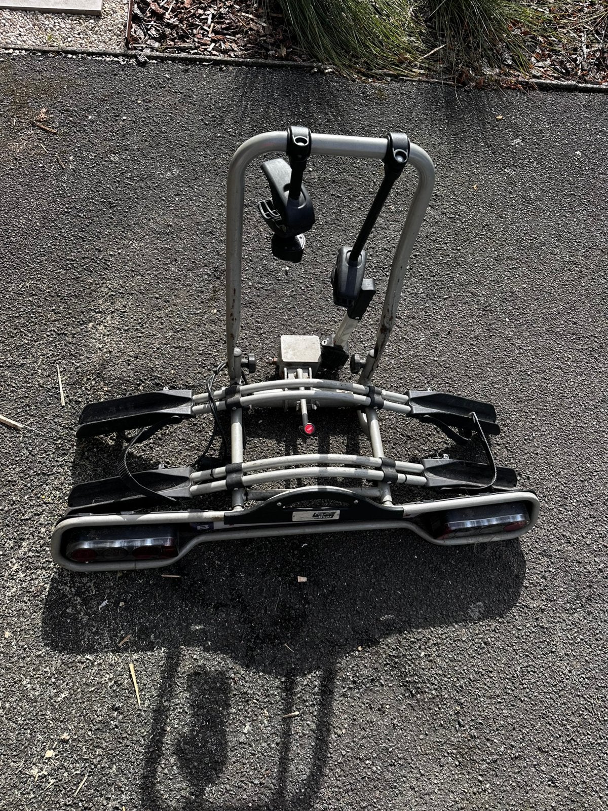 Fietsdrager voor 2 fietsen – trekhaak – met verlichting, Auto diversen, Ophalen, Gebruikt, Brede banden, 2 fietsen