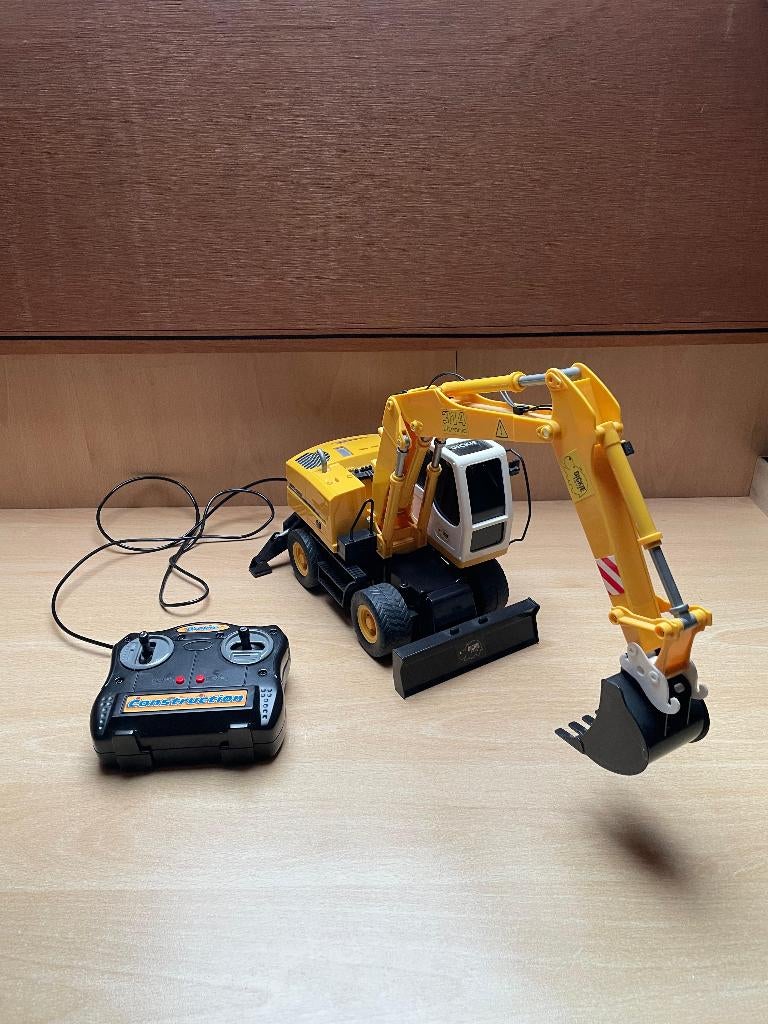 Graafmachine Dickie Toys met kabelafstandsbediening, Ophalen, Zo goed als nieuw