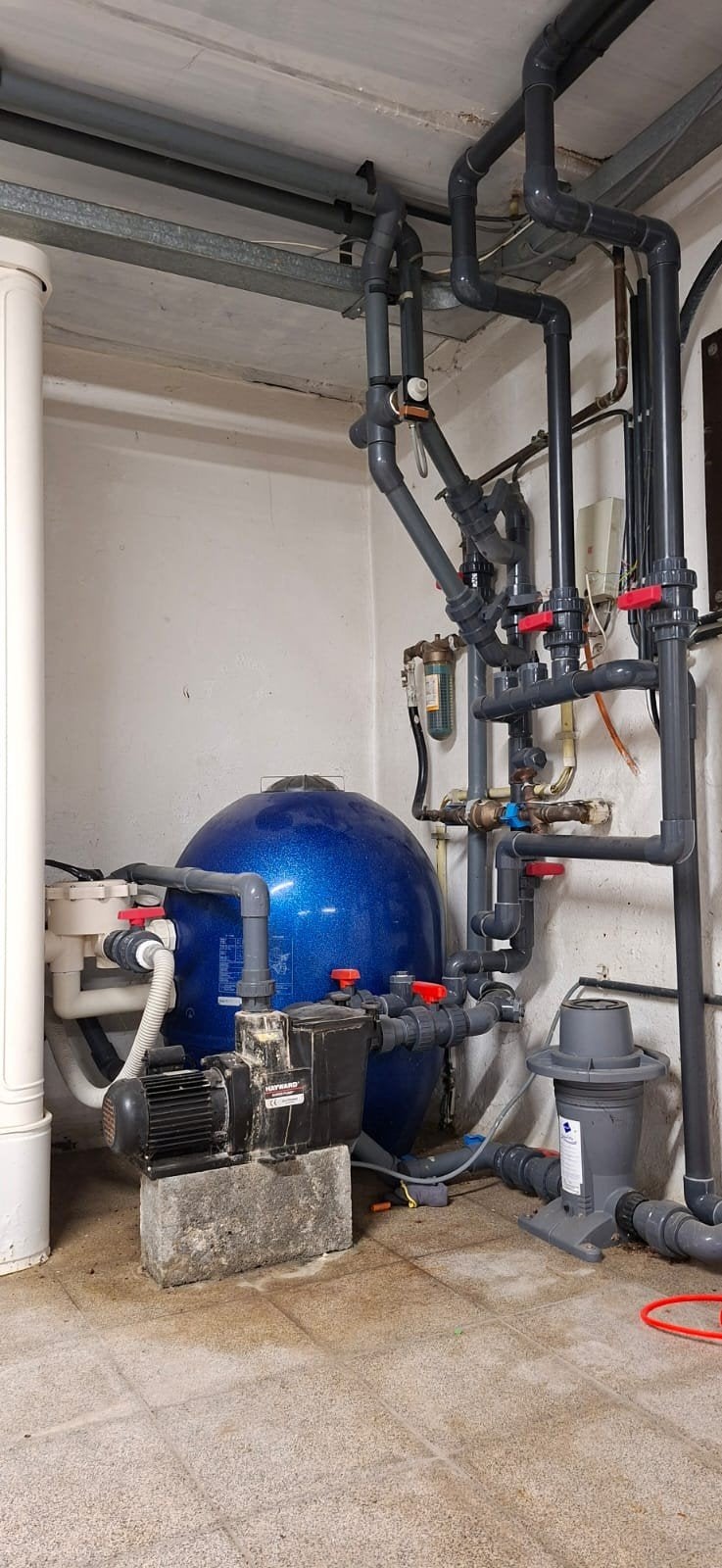 zwembadfilter en pomp, Zakelijke goederen, Machines en Bouw | Kranen en Graafmachines, Ophalen