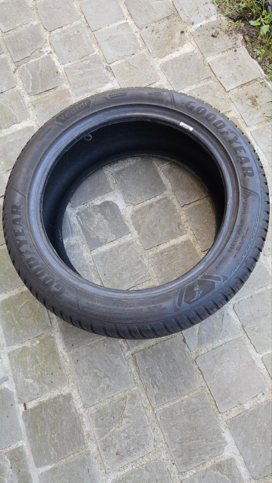 band 245/45R18 100Y 4 seizoenen, Enlèvement, Pneus hiver