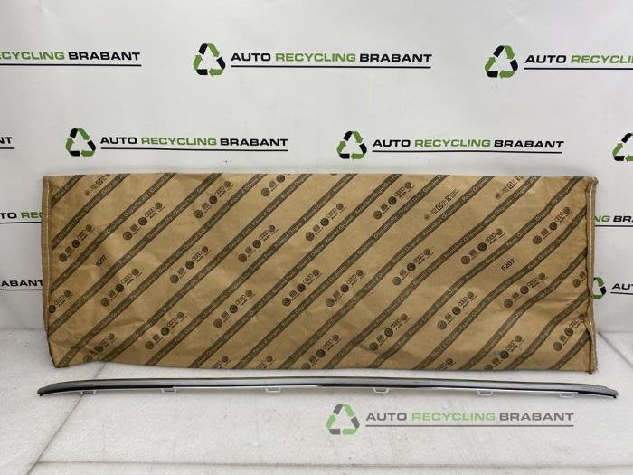 Bande décorative d'un Volkswagen Passat, -, 3 mois de garantie, Utilisé, -