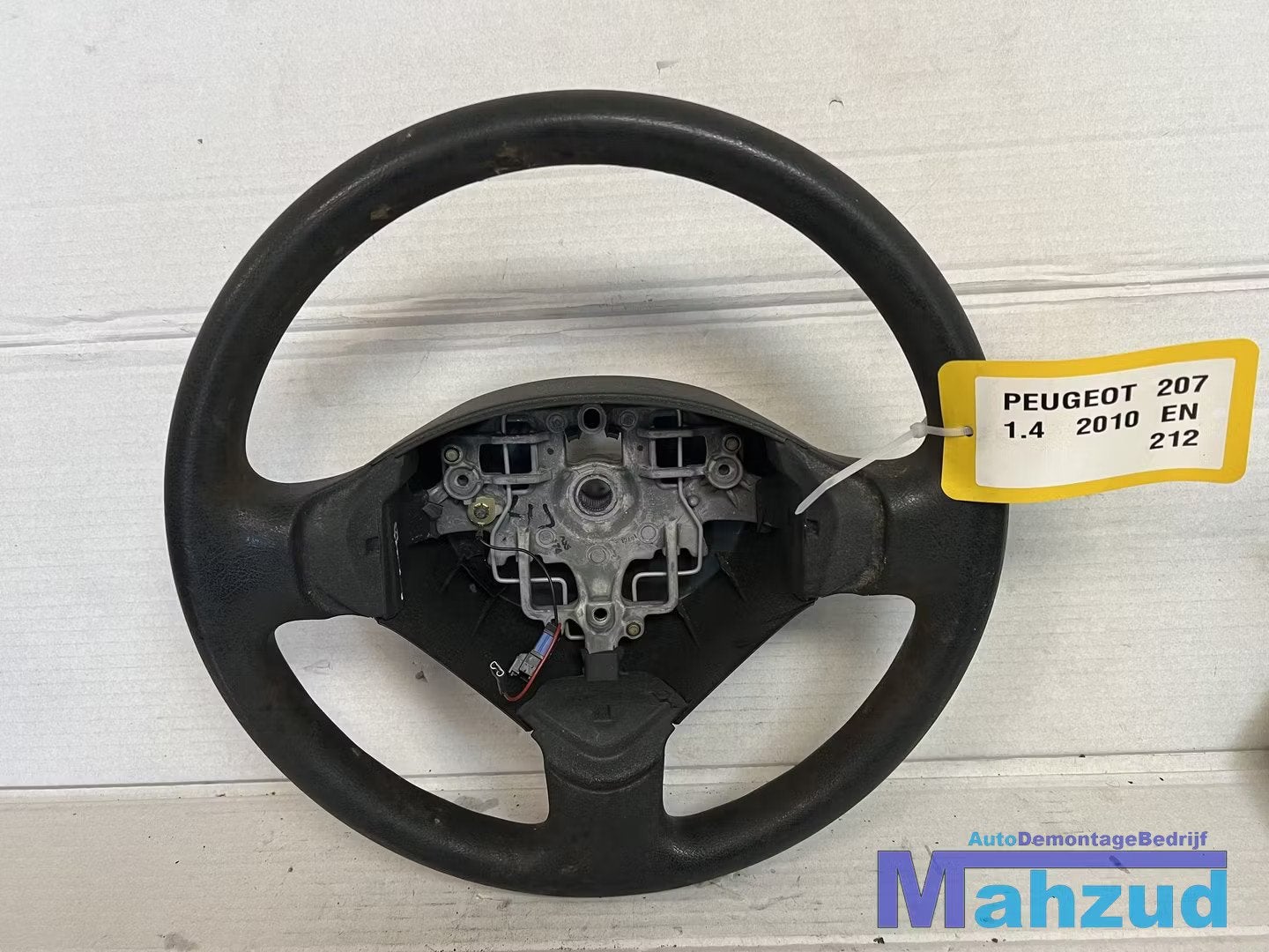 PEUGEOT 207 stuurwiel stuur 2006-2015, Auto-onderdelen, Taurusavenue 1
2132 LS  Hoofddorp, NL, Gebruikt, Contact.group@renault.com