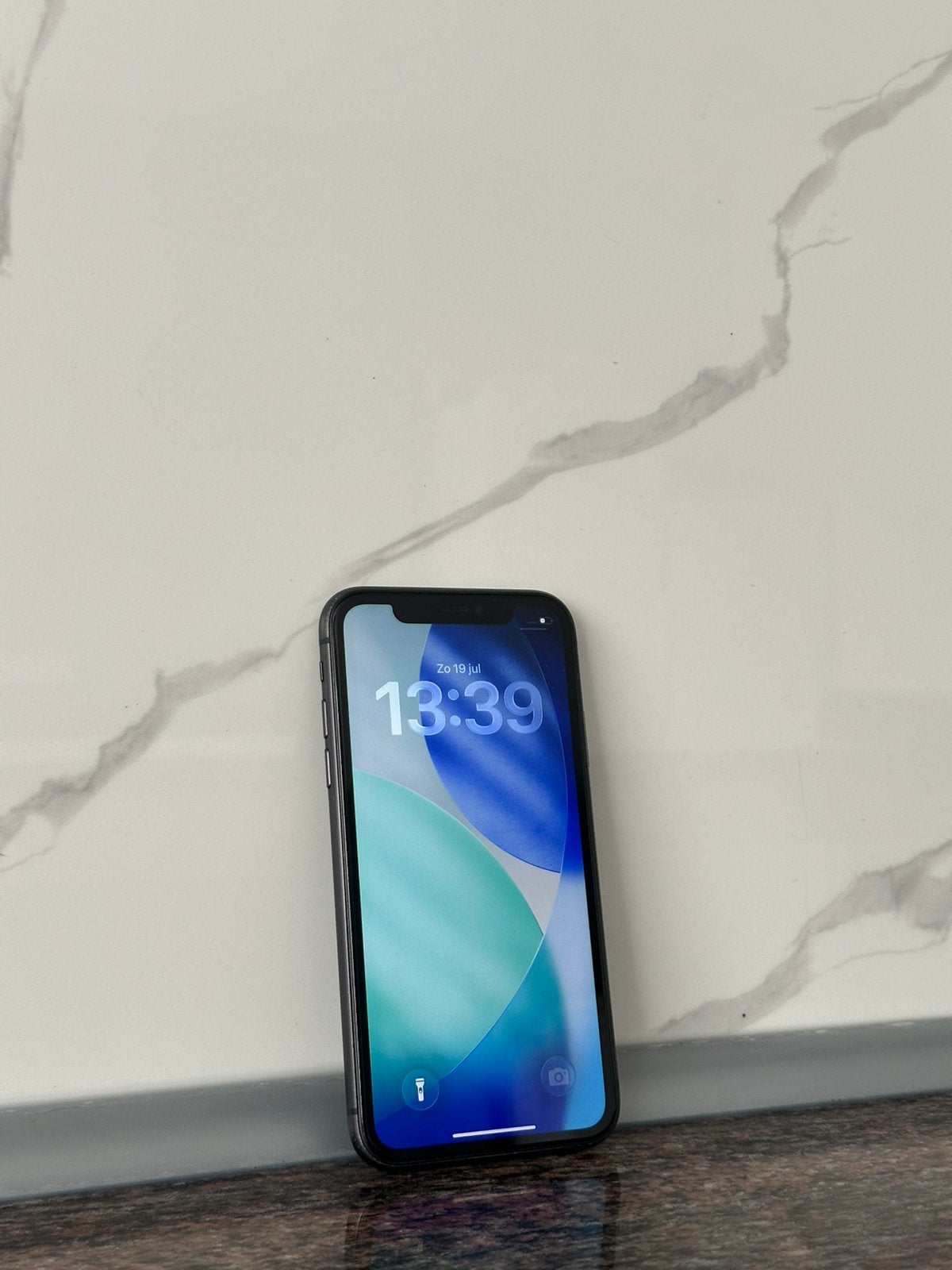 iPhone 11 l 64 Go l 82 % État de la batterie l Bon état, Télécoms, Téléphonie mobile | Apple iPhone, Gris, Enlèvement, 82 %, 64 GB