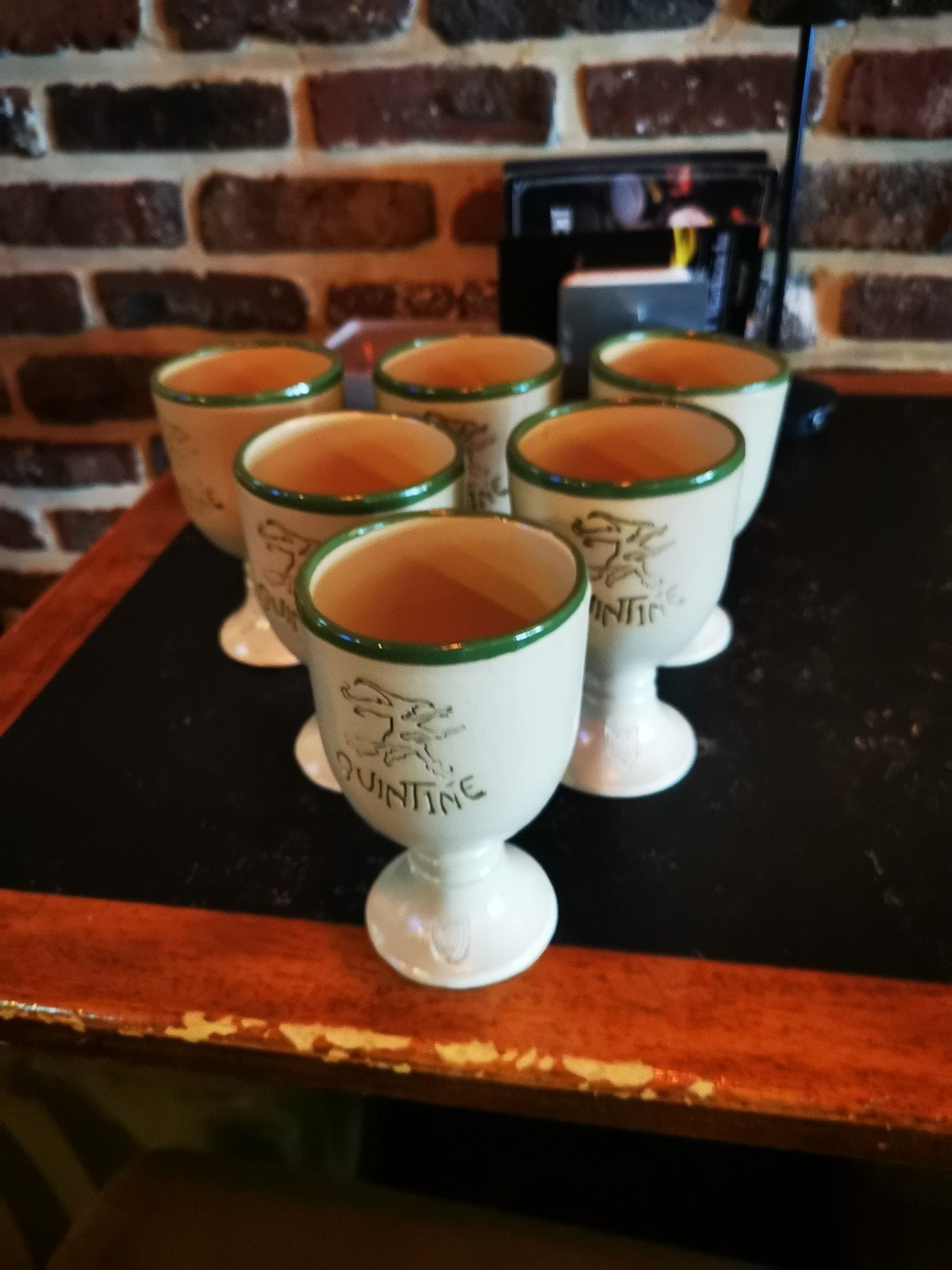 Tasses en pierre Quintine... 6 pièces., Collections, Enlèvement ou Envoi