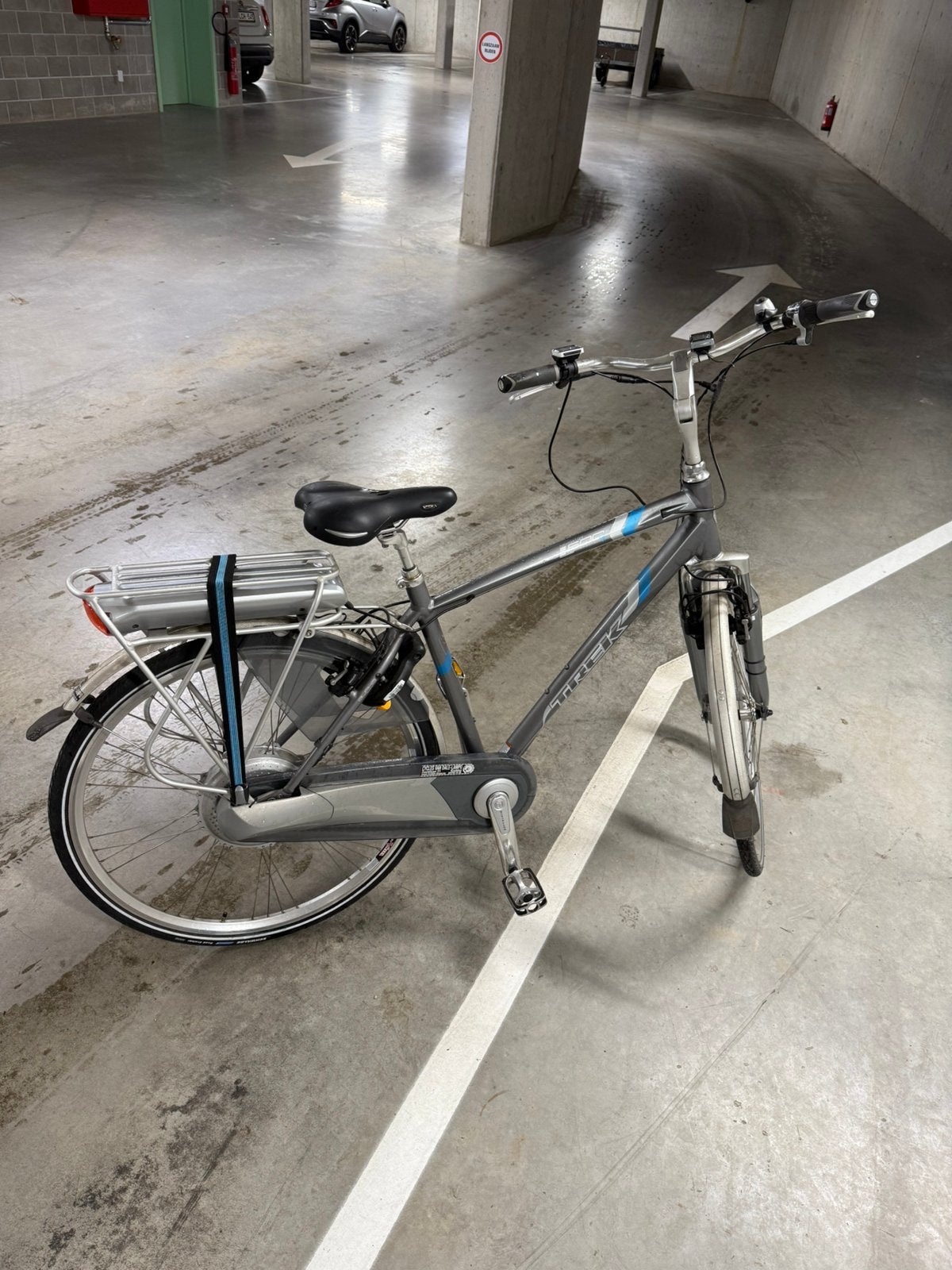 Trek elektrische fiets, Fietsen en Brommers, Ophalen, Zo goed als nieuw