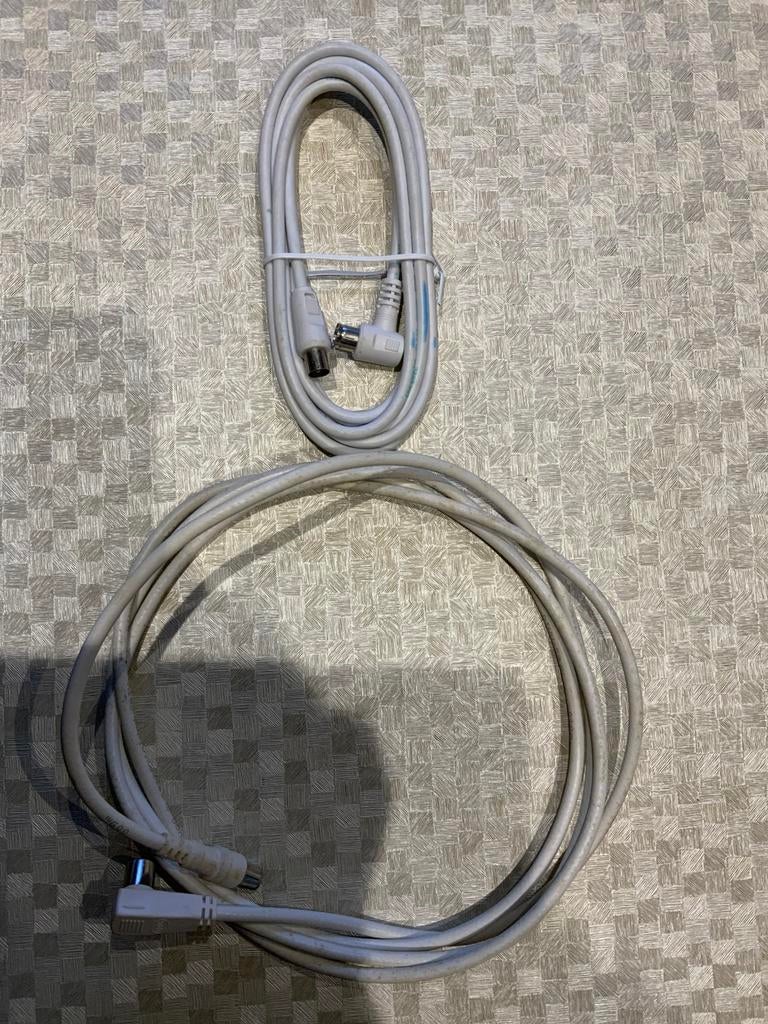 Coax-kabel, Audio, Tv en Foto, Audiokabels en Televisiekabels, Ophalen, Zo goed als nieuw, Coaxiale kabel