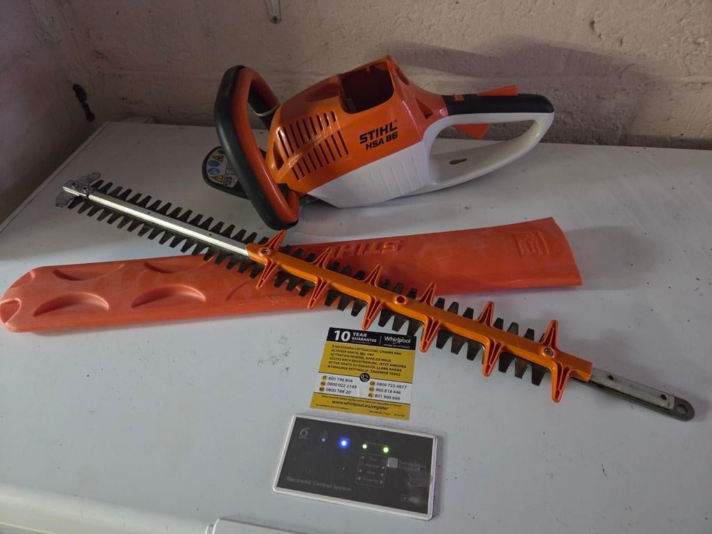 Stihl HSA 86 pour pièces., Accu
