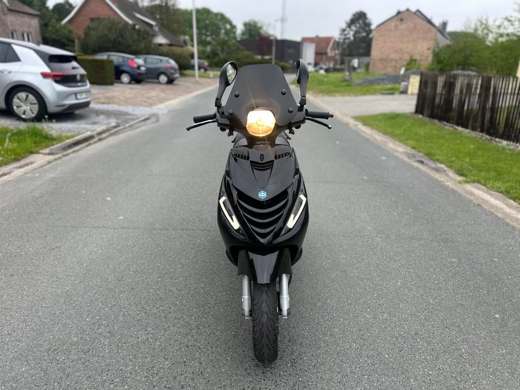 Piaggio Zip A-klasse, Fietsen en Brommers, Scooters | Piaggio, Zip, Klasse A (25 km/u), Ophalen of Verzenden, Zo goed als nieuw