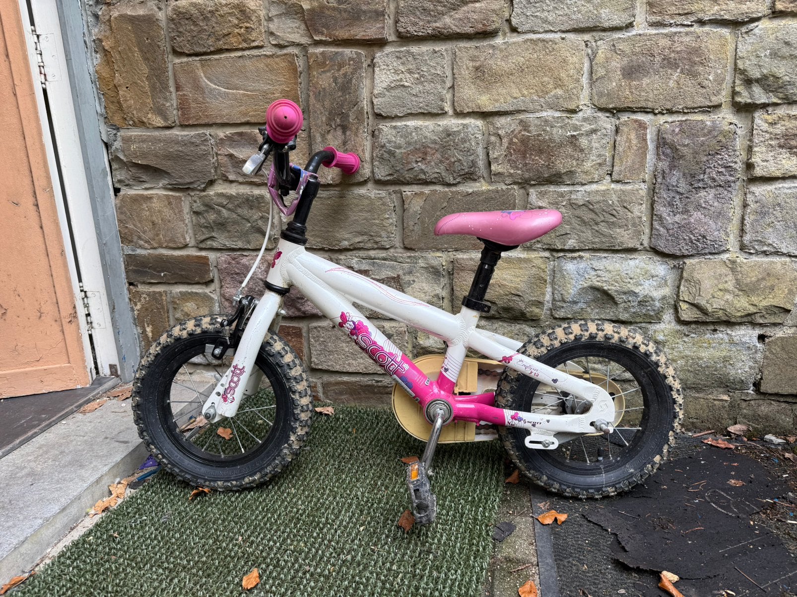 Kinderfiets Scott torpedo 3-5 jaar, Fietsen en Brommers, Ophalen, Gebruikt, Terugtraprem