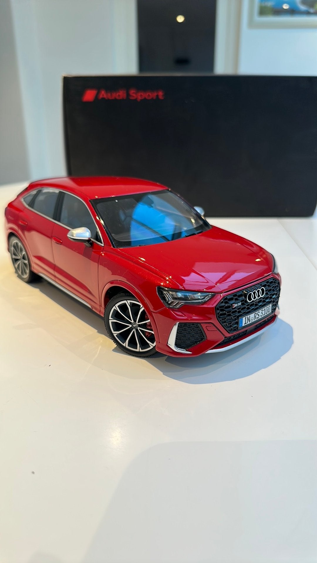 AUDI RSQ3 1/18 Minichamps AUDI SPORT, Enlèvement ou Envoi, Neuf, Voiture, MiniChamps
