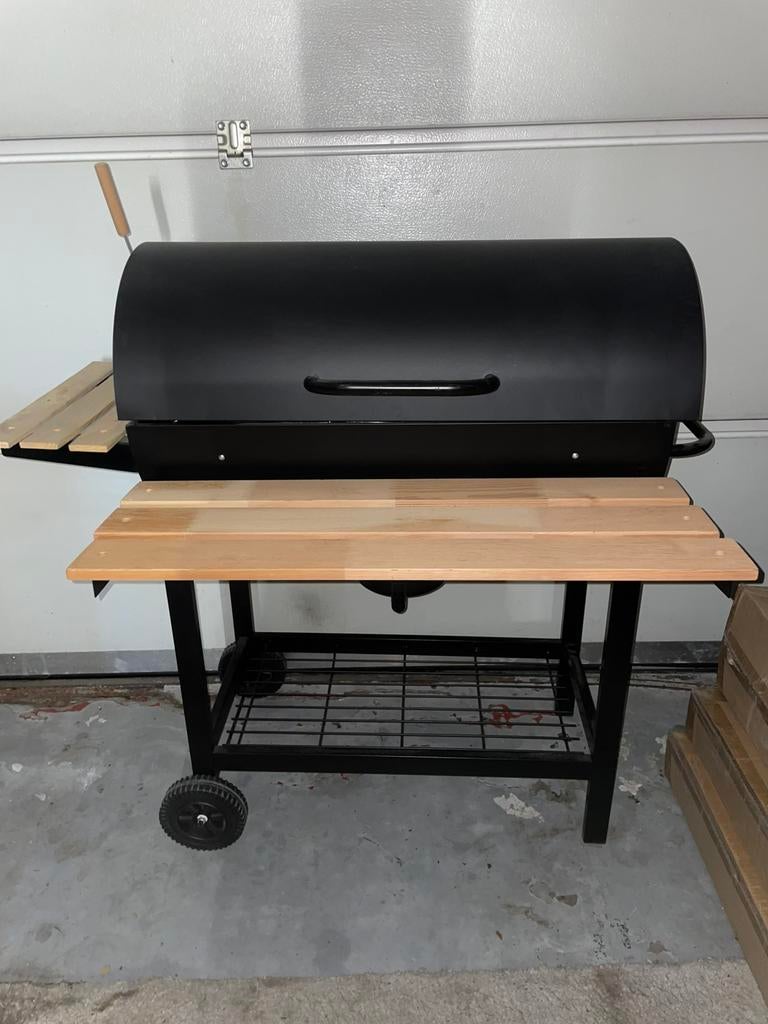 Grote houtskool BARBECUE met deksel – ONGEBRUIKT (nieuw), Ophalen, Nieuw, Met accessoires