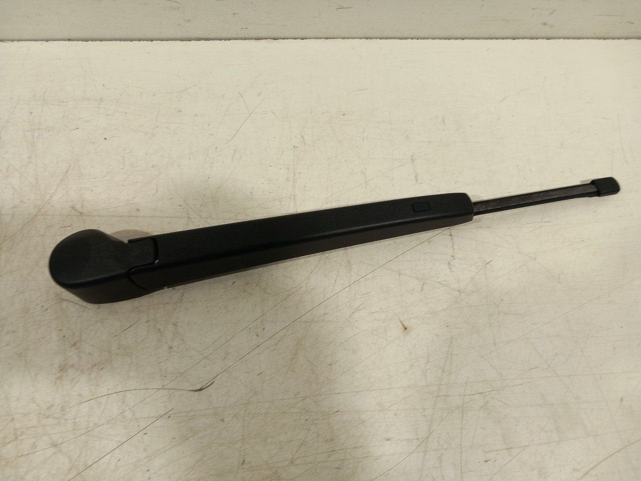 Ruitenwisserarm achterruit Volkswagen Golf, Auto-onderdelen, Onderdelen@venauto.nl, Van der Ven Autorecycling B.V., Gebruikt, Ettenseweg 76, 4706 PB Roosendaal, The Netherlands