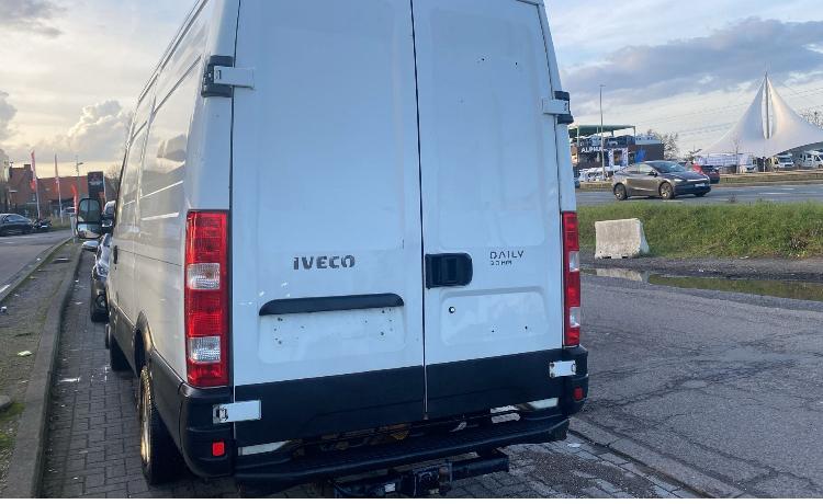 Iveco daily 3.0d 50C15, Achat, Entreprise, Iveco, Noir