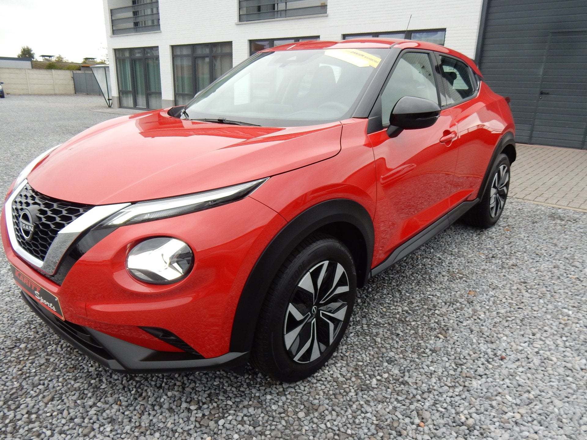 Nissan Juke 115pk !53.000km ! (bj 2023), Auto's, Stof, Overige kleuren, 1257 kg, Bedrijf