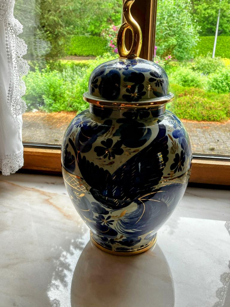 H. Bequet Quaregnon vaas met deksel, Antiek en Kunst, Ophalen