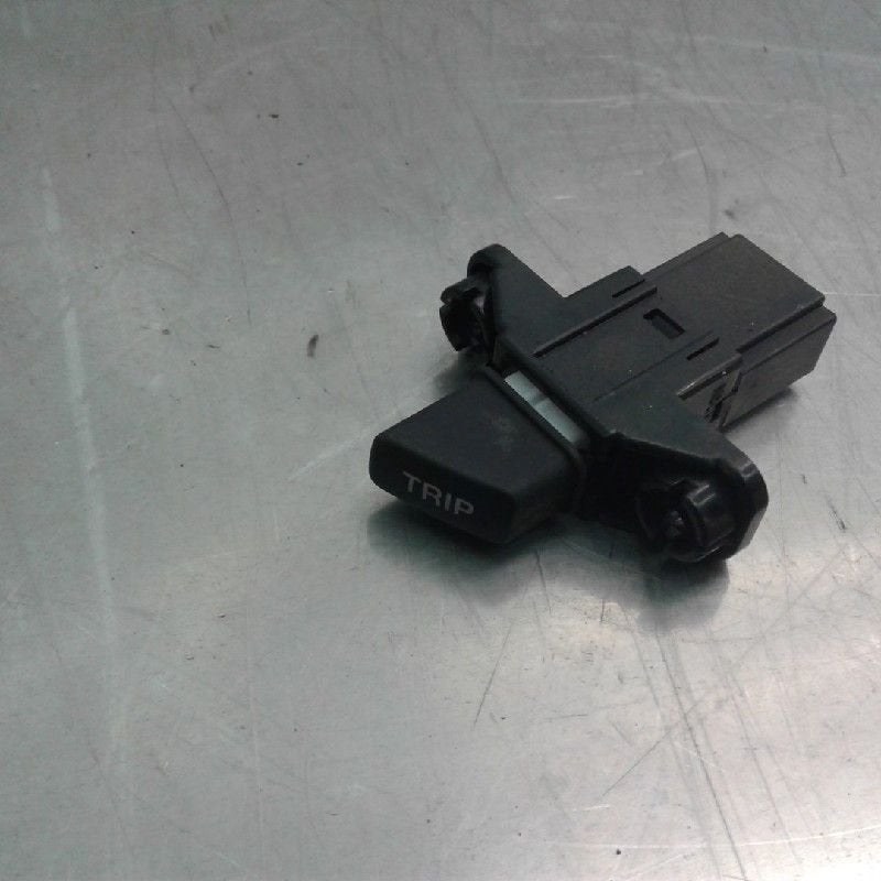 COMMUTATEUR Kia Carens III (FG) (01-2006/06-2013), Utilisé, Kia