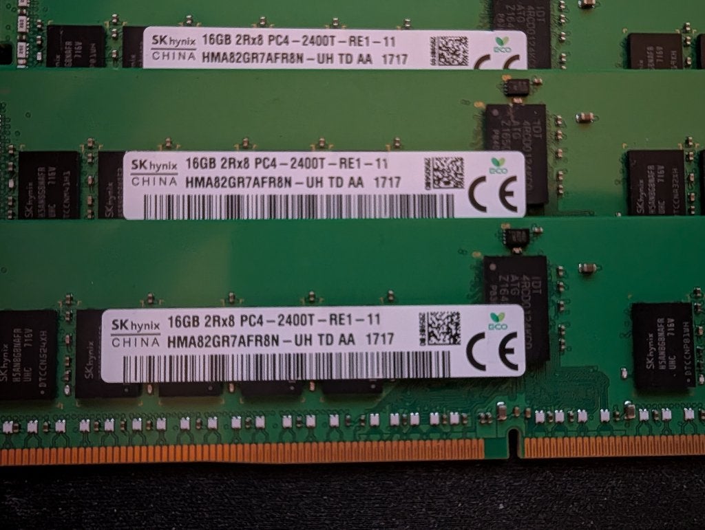 128GB - 8x 16GB DDR4 2Rx8 PC4-2400T-RE1-11, Computers en Software, RAM geheugen, Gebruikt, Server, DDR4, Ophalen of Verzenden