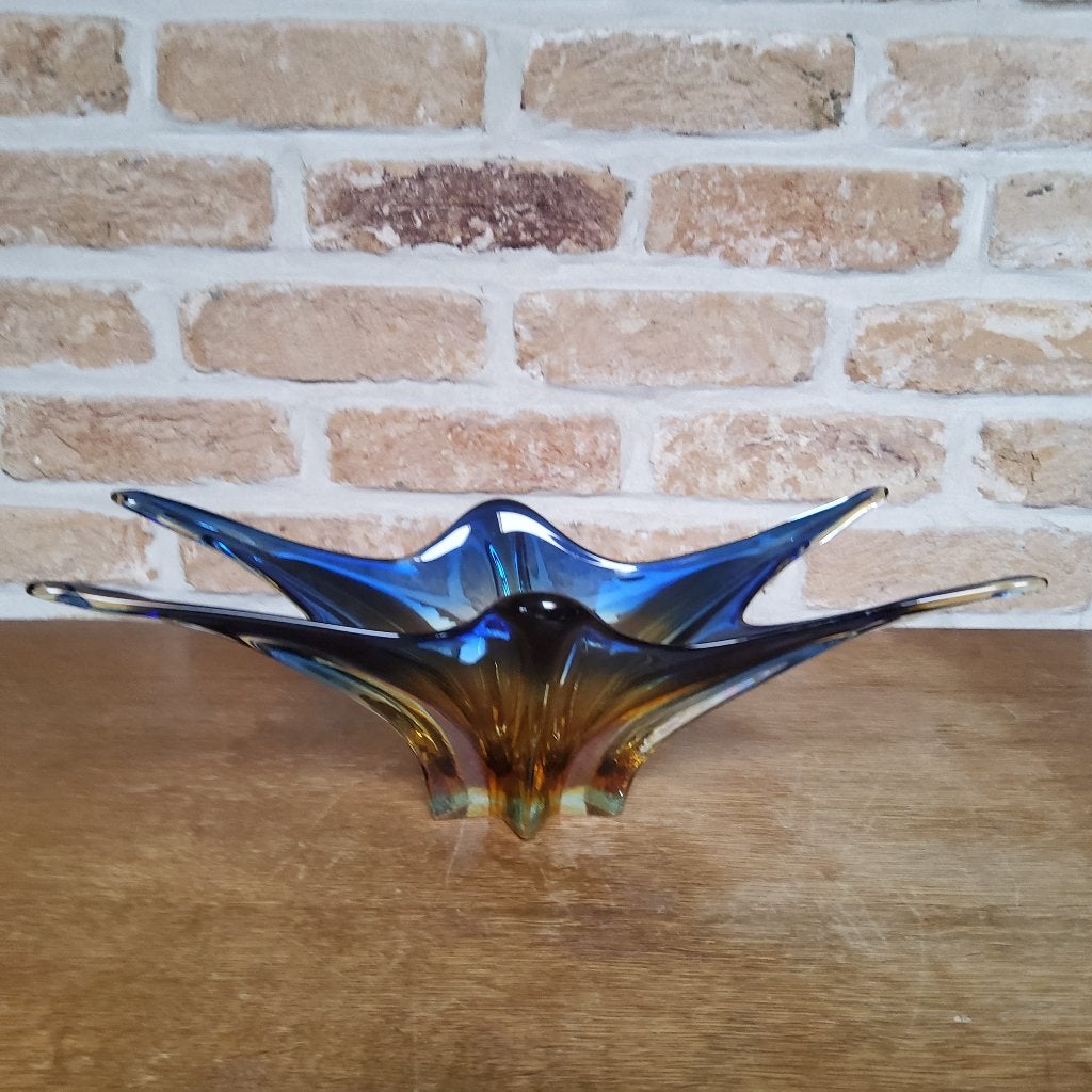 Centre de table en verre, Enlèvement