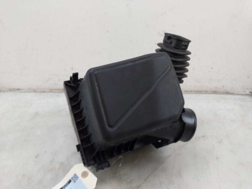 LUCHTFILTERHUIS Ford Kuga III (DFK) (|2534938|LX619600MA|), Gebruikt, Ford