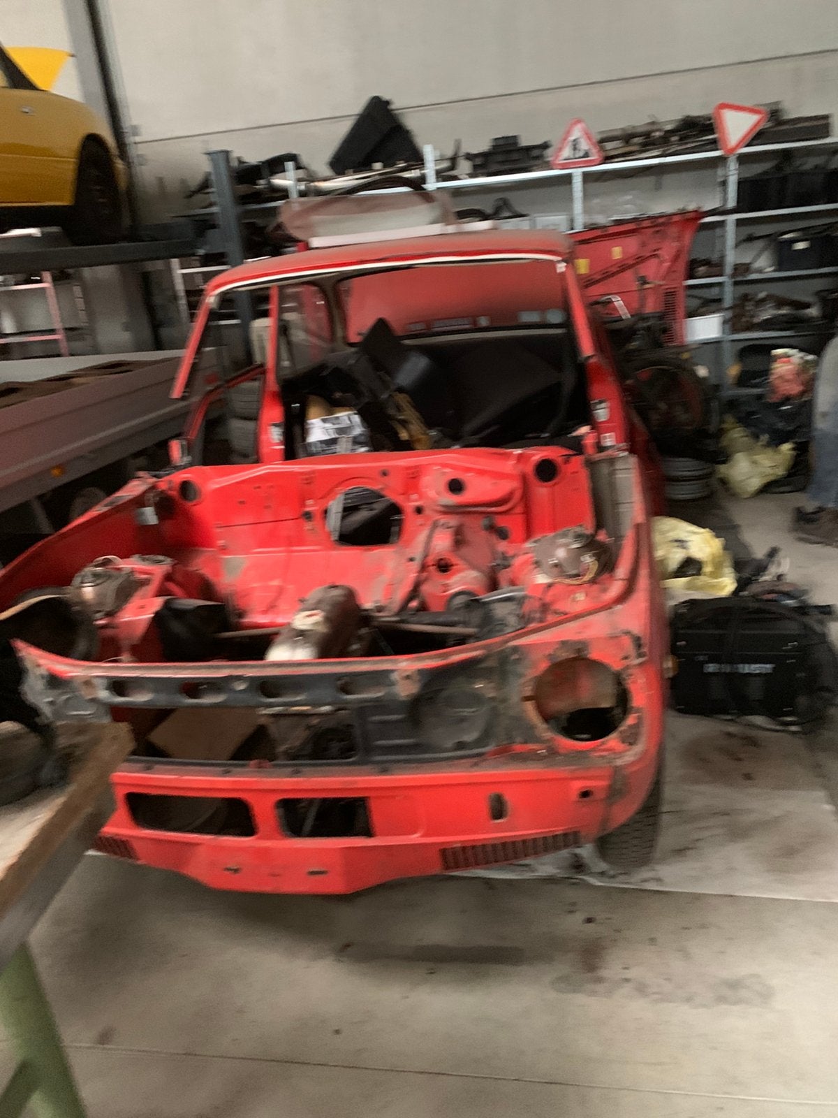 Donateur Daf, Enlèvement, Capot moteur