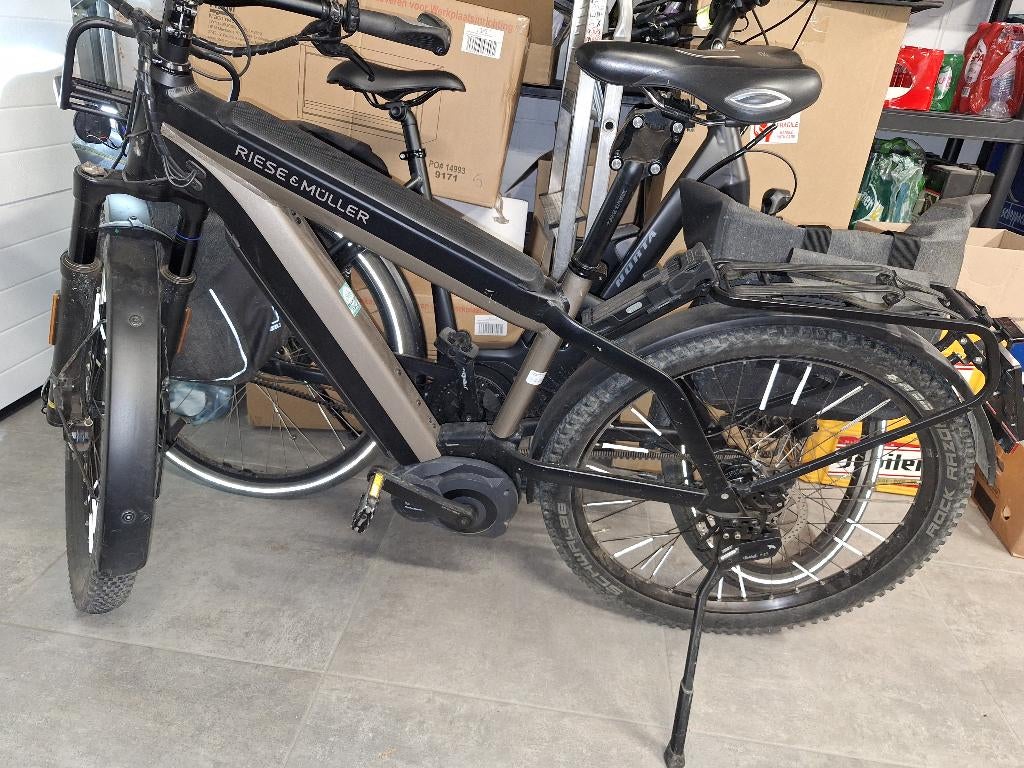 Riese & Muller chargerB2, Fietsen en Brommers, Zo goed als nieuw, 50 km per accu of meer, 55 tot 59 cm, Ophalen