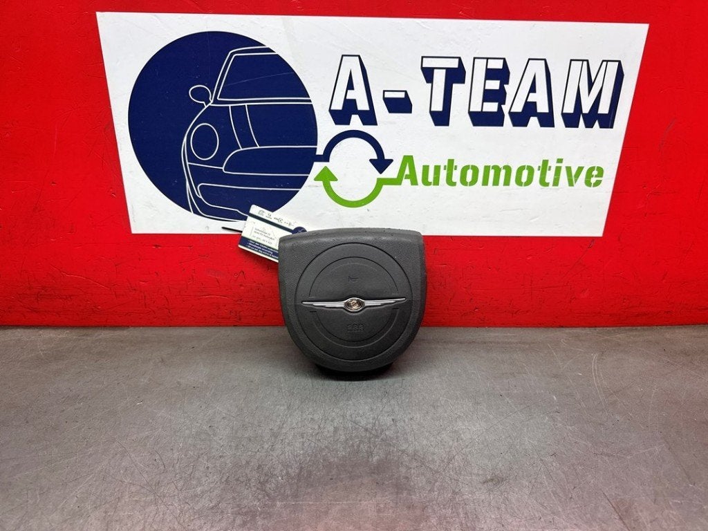 AIRBAG STUUR Chrysler 300 C (01-2004/12-2014) (|34220229A|), Taurusavenue 1
2132 LS  Hoofddorp, NL, Webaccessibility@stellantis.com